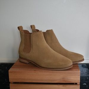 TOMS Ella Suede Pull On Chelsea Ankle Boots